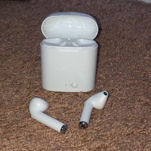 AirPod Dupes